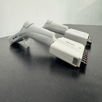 Eppendorf Xplorer plus Electronic Multi-Channel Pipettes image 1